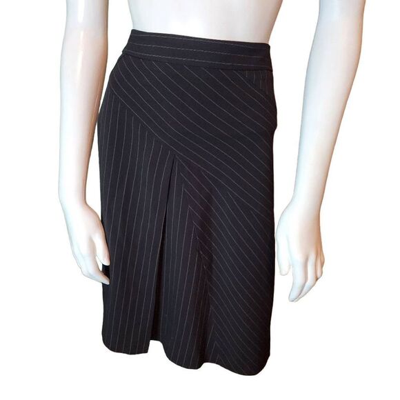 Adrienne Vittadini Black Striped Skirt (12) - Picture 3 of 7
